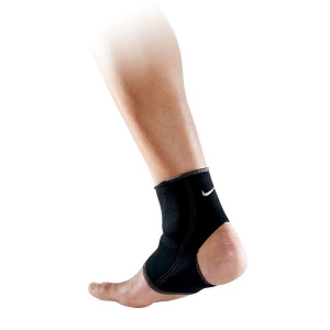 Nike Бандаж для голеностопа Ankle Sleeve