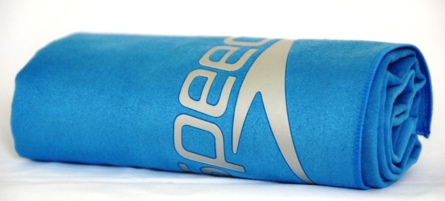 Speedo Полотенце  Deluxe Sports Towel