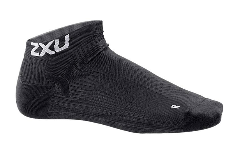 Носки спортивные мужские для бега 2XU Performance Low Rise (1 пара)