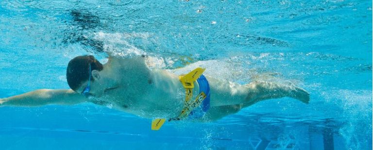 Finis Hydro Hip