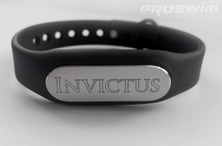 Xiaomi Фитнес-браслет Mi Band с гравировкой "Invictus" ("Непобедимый")