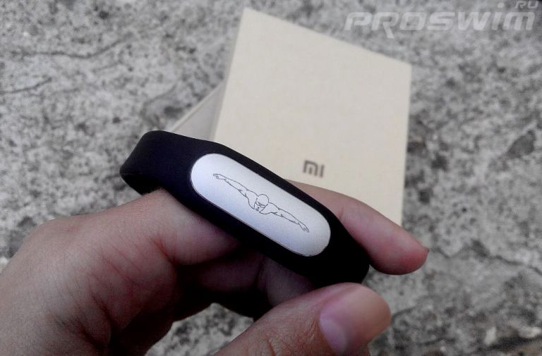 Xiaomi Фитнес-браслет Mi Band с гравировкой "Пловец"