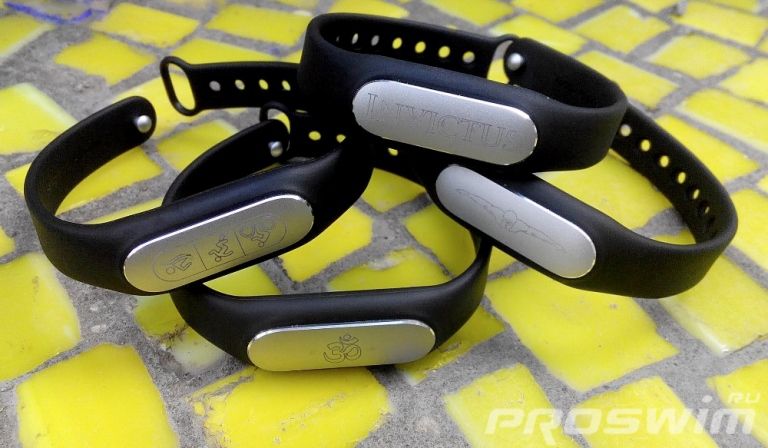 Xiaomi Фитнес-браслет Mi Band с гравировкой "Пловец"