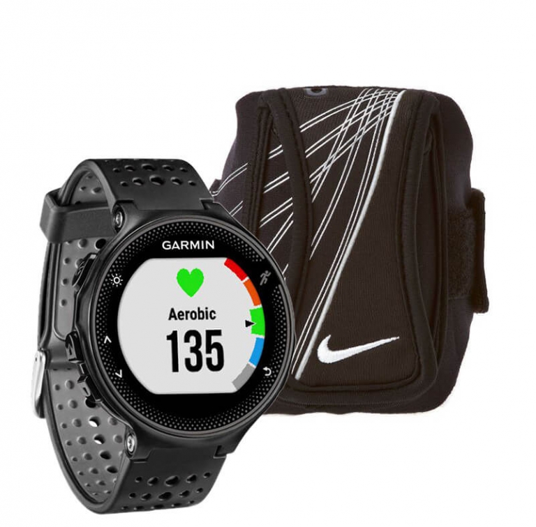 Подарочный набор "Спортивные часы Garmin Forerunner 235 (серые) + Чехол на руку Nike"